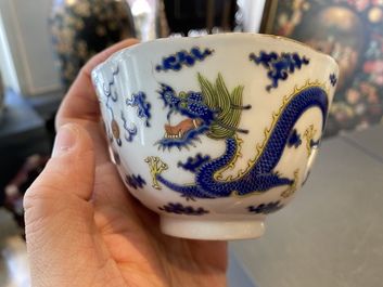 Een paar Chinese drakenkommen, Daoguang merk en periode