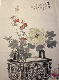 Wang Xuetao (1903-1982): 'Br&ucirc;le-parfum de type ding et fleurs', encre et couleurs sur papier