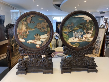 A pair of Chinese wooden table screens with soapstone- and bone-embellished medallions, 18/19th C.