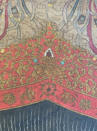 Ecole chinoise: 'Avalokitesvara &agrave; trente-trois t&ecirc;tes', encre et couleurs sur soie, Qing