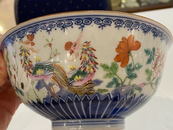 A Chinese famille rose 'cranes and phoenix' bowl, Qianlong mark, 18/19th C.