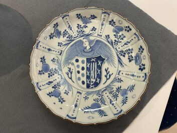 A rare Japanese blue and white armorial plate with barbed rim, Edo, 18th C.