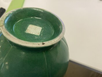 A Chinese monochrome green-glazed vase, Yongzheng seal mark, 18/19th C.