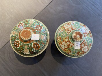 Two large Chinese 'Bencharong' bowls and covers for the Thai market, 18/19th C.