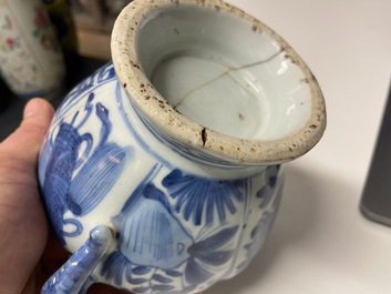 A rare Chinese blue and white kraak porcelain two-handled jarlet on foot, Wanli