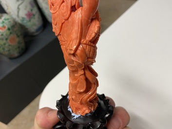 A Chinese carved red coral 'Tara' figure, 19/20th C.