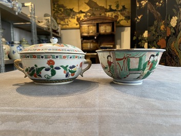 Trois bols en porcelaine de Chine famille verte, &eacute;poque Transition et Kangxi