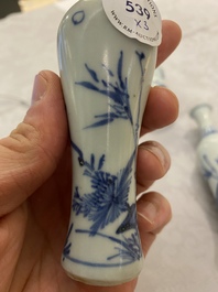 Drie Chinese blauw-witte flesvormige vaasjes uit het 'Hatcher' scheepswrak, Transitie periode