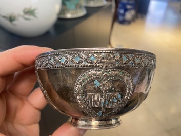 Une tasse et soucoupe en argent partiellement &eacute;maill&eacute;, Arm&eacute;nie, 18&egrave;me