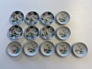 Treize soucoupes et douze tasses en porcelaine de Chine famille rose, Qianlong