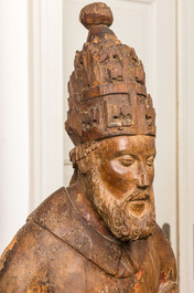 Een grote notelaren sculptuur van God de Vader, 1e helft 16e eeuw