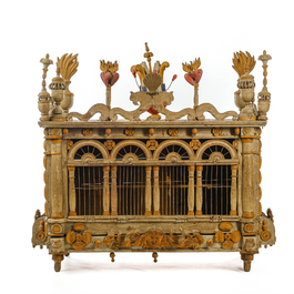 A large painted wooden birdcage, 18/19th C.