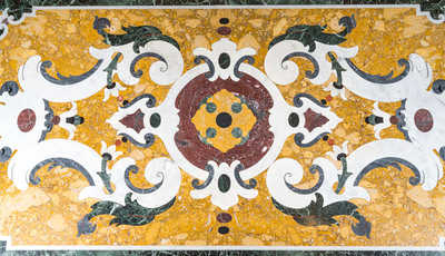 An Italian pietra dura table top, 19/20th C.