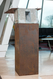 Isidoor Goddeeris (1953): sculpture in concrete, wood and steel