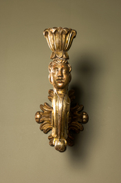 A pair of gilt wooden wall appliques with crowned cherubs, 18th C.