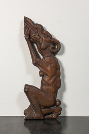 Fragment de balustrade en forme de dragon f&eacute;minin en bois sculpt&eacute;, 19&egrave;me