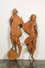 Deux soldats en bois sculpt&eacute; en applique, polychrom&eacute; et dor&eacute;, formant contrefort d&rsquo;un retable, fin du 16&egrave;me