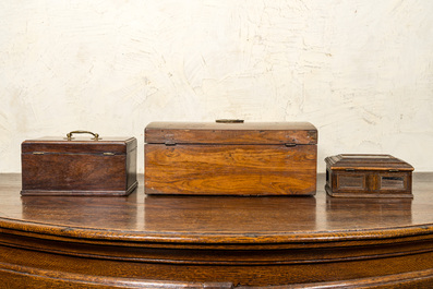 Drie diverse houten kistjes, 18/19e eeuw