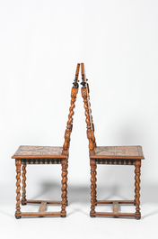 Drie met been en parelmoer ingelegde houten stoelen, Damascus, Syri&euml;, 19/20e eeuw