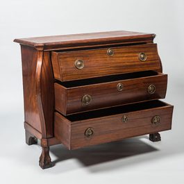A Dutch mahogany chest of drawers, 19th C.