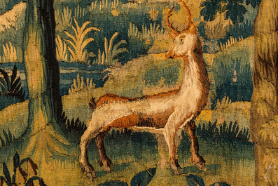 Een wandtapijt met dieren in een bos, Noord-Frankrijk, 17e eeuw