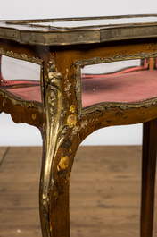 A Louis XV-style bronze mounted walnut table display case with polychrome floral design, 19th C.