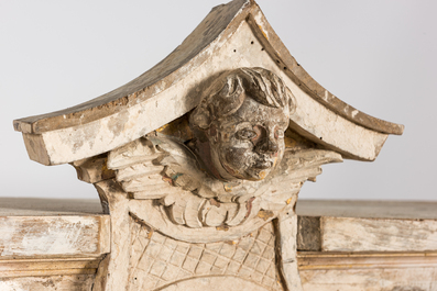 A patinated and partly gilt wooden altar crown, 18th C.