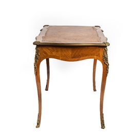 A French mahogany veneered Louis XV-style ladies desk with gilt bronze mounts, 19th C.