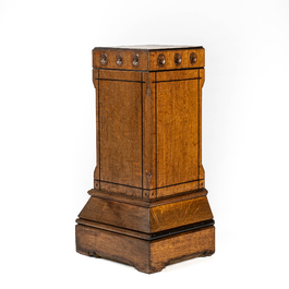 A pair of English wooden 'Arts and crafts' stands, 2nd half 19th C.