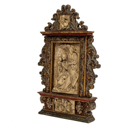 Huisaltaar in polychroom en verguld hout met de Heilige Familie, Itali&euml; of Spanje, 17e eeuw