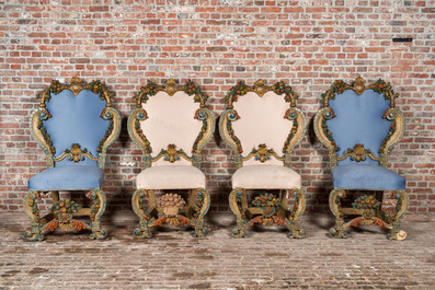Six chaises de style baroque en bois polychrome &agrave; d&eacute;cor de fruits et soie,  Italie, 19&egrave;me