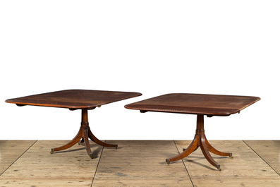 A large English mahogany dining table, 20th C.