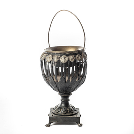 A patinated bronze coal bucket, probably France, 19th C.