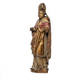 Saint &eacute;v&ecirc;que en tilleul polychrome et dor&eacute;, 18&egrave;me