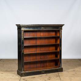 A French Napoleon III brass mounted ebonised wooden bookshelf, 19th C.