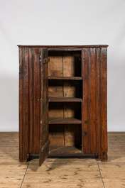 An oak wooden cupboard, probably 18th C.