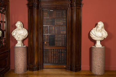 A pair of Italian marble stands, 19/20th C.