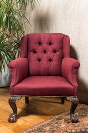 An English walnut armchair, 19th C.