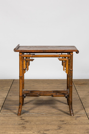A bamboo 'japonism' table with inlaid wooden top, 19/20th C.