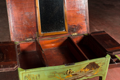 A French chinoiserie coiffeuse or dressing table, 19th C.