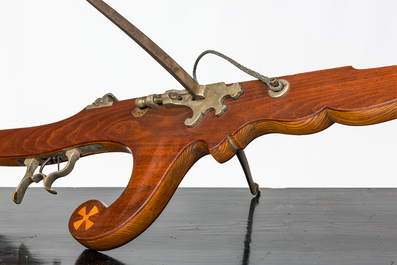 A medieval style crossbow, 19/20th C.