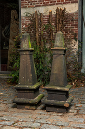 A pair of stone obelisk-shaped garden ornaments, 19/20th C.