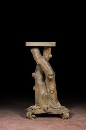 Pi&eacute;destal en bois sculpt&eacute; en forme de tronc d'arbre, 18&egrave;me