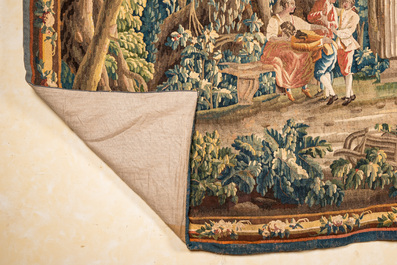 A French Aubusson tapestry depicting 'La main chaude' after Jean-Baptiste Huet, 18th C.