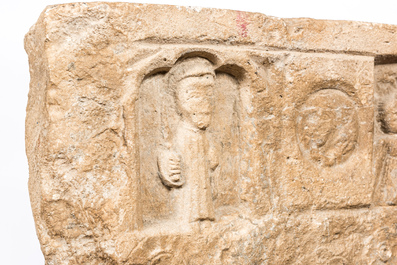 Een Romaans zandstenen architecturaal fragment, Spanje of Zuid-Frankrijk, wellicht 10/11e eeuw