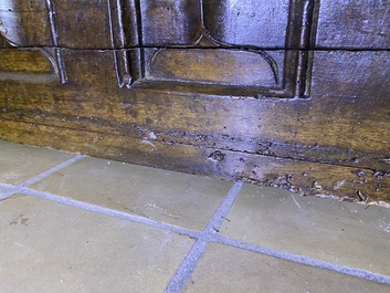 A gothic walnut coffer with linenfold panels, 2nd half 15th C.