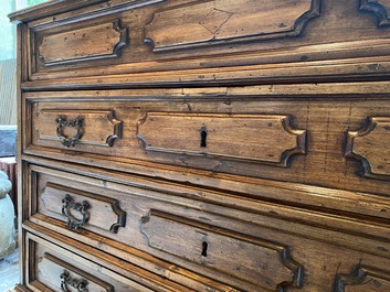 A walnut three-drawer secretary, 18th C.