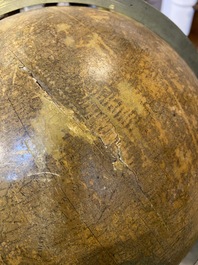 Globe terrestre sur socle, 19&egrave;me