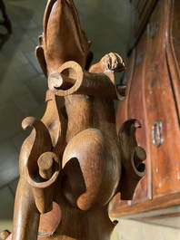 A pair of English wooden greyhounds with a shield, 19th C.