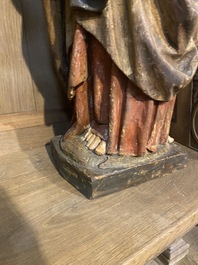 Saint Pierre en ch&ecirc;ne sculpt&eacute; et polychrom&eacute;, vers 1500